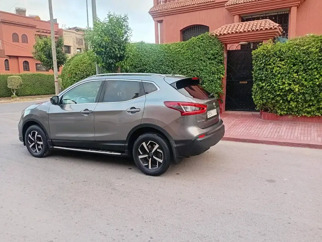 Nissan Qashqai · 2020 · ديزل - سيارات - المحمدية - صورة 2