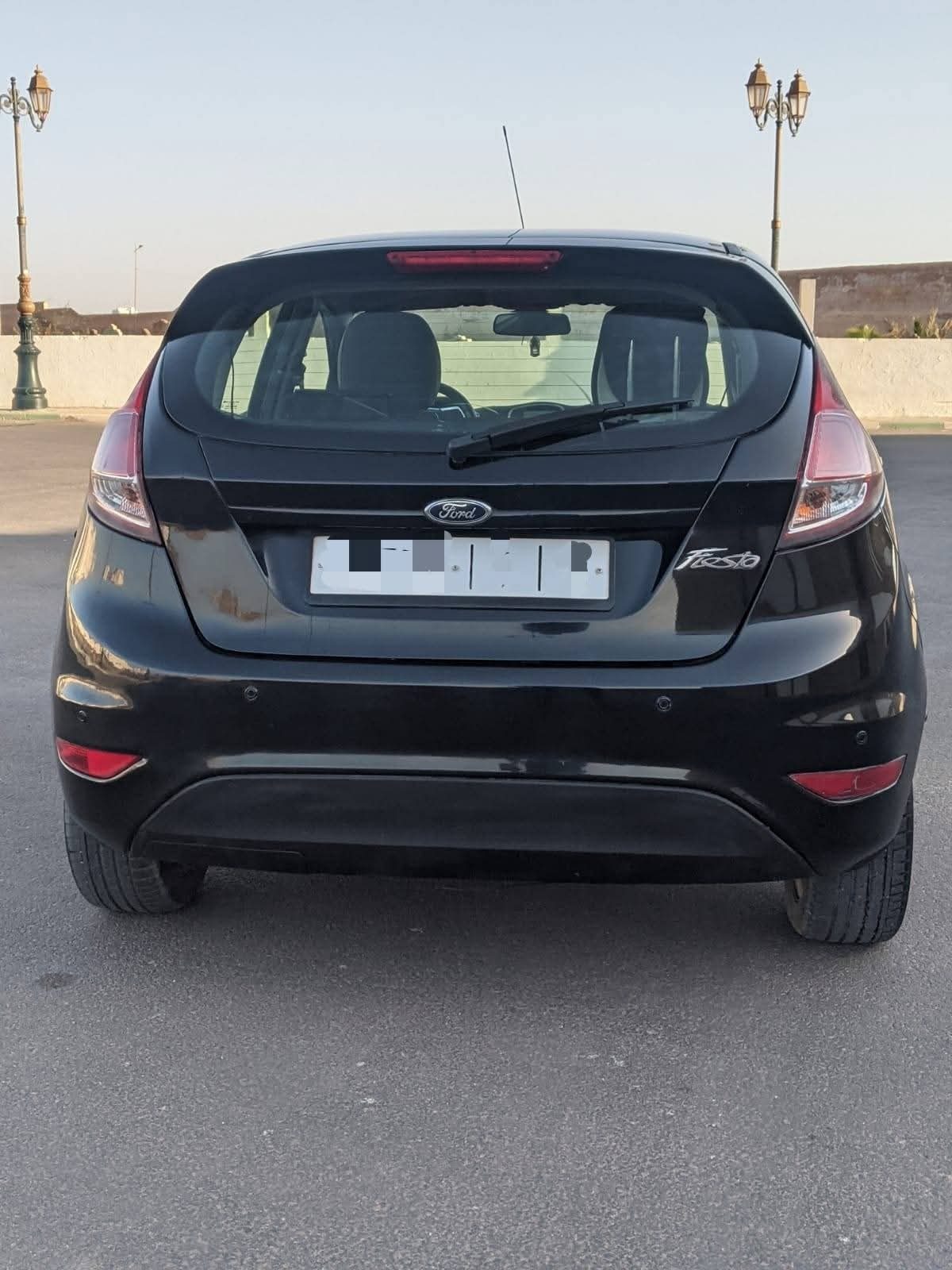 ford Fiesta Trend Plus, Mazot, 170000 km, N9A avec Taman Zwin Bzaf, Mzyar Bari Flous, Sbagha dyal Dar T - Voitures - El Jadida - photo 3