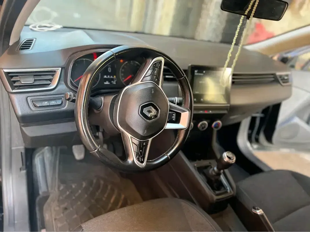 Renault Clio · 2010 · ديزل - سيارات - الدار البيضاء - صورة 6