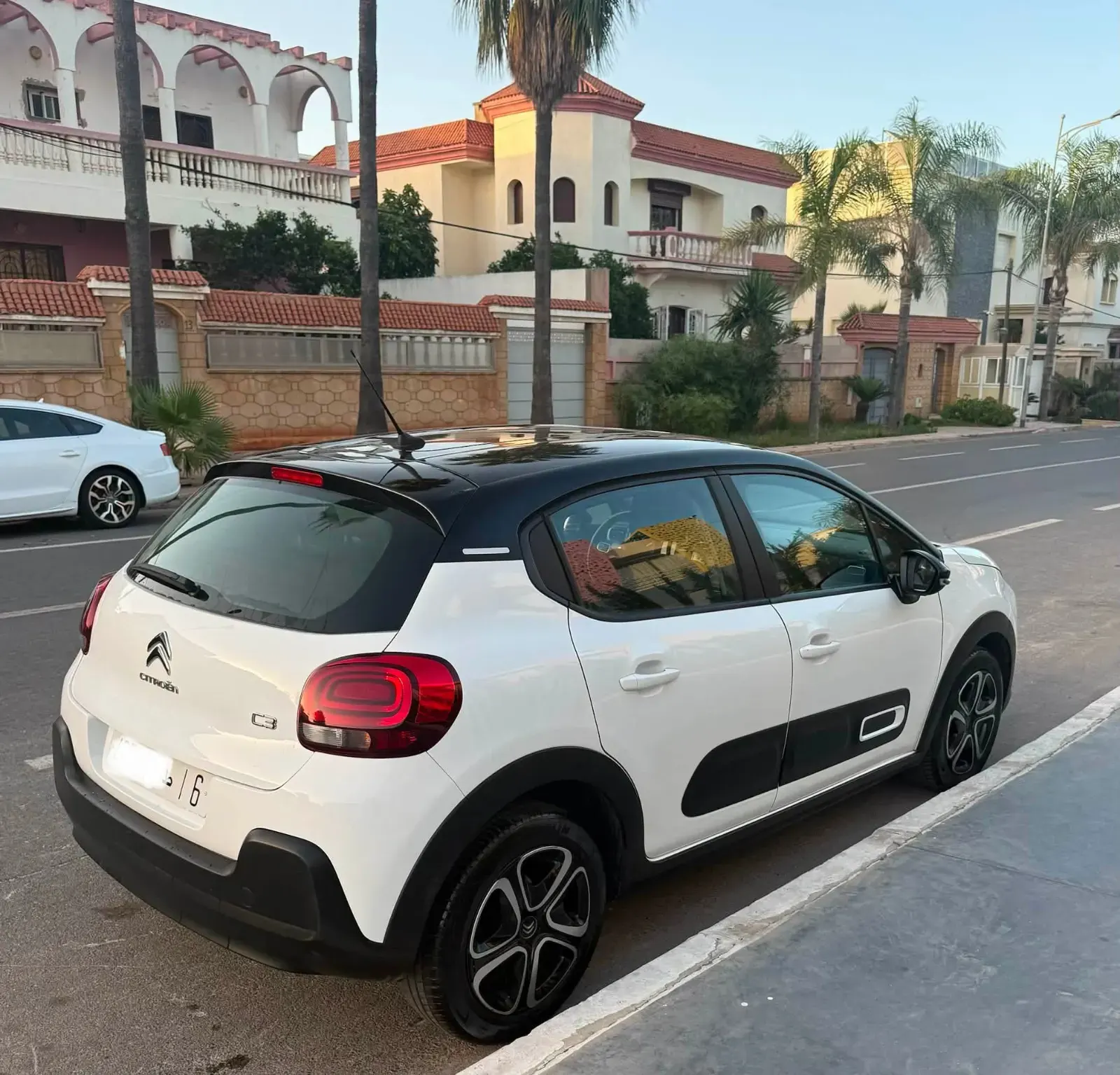 Citroën C3 · 2023 · ديزل - سيارات - الدار البيضاء - صورة 4