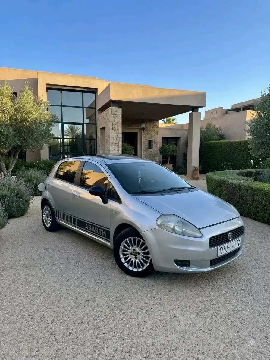 Fiat Punto · 2008 · بنزين