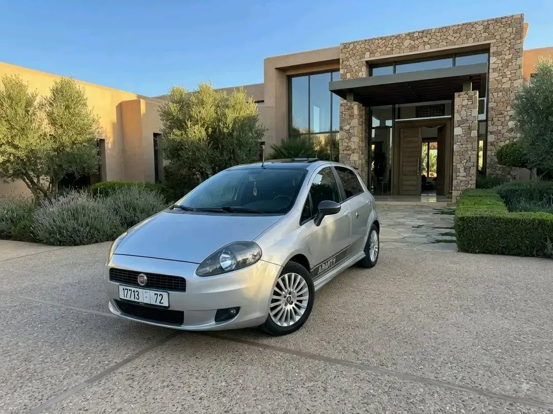 Fiat Punto · 2008 · بنزين - سيارات - الدار البيضاء - صورة 3