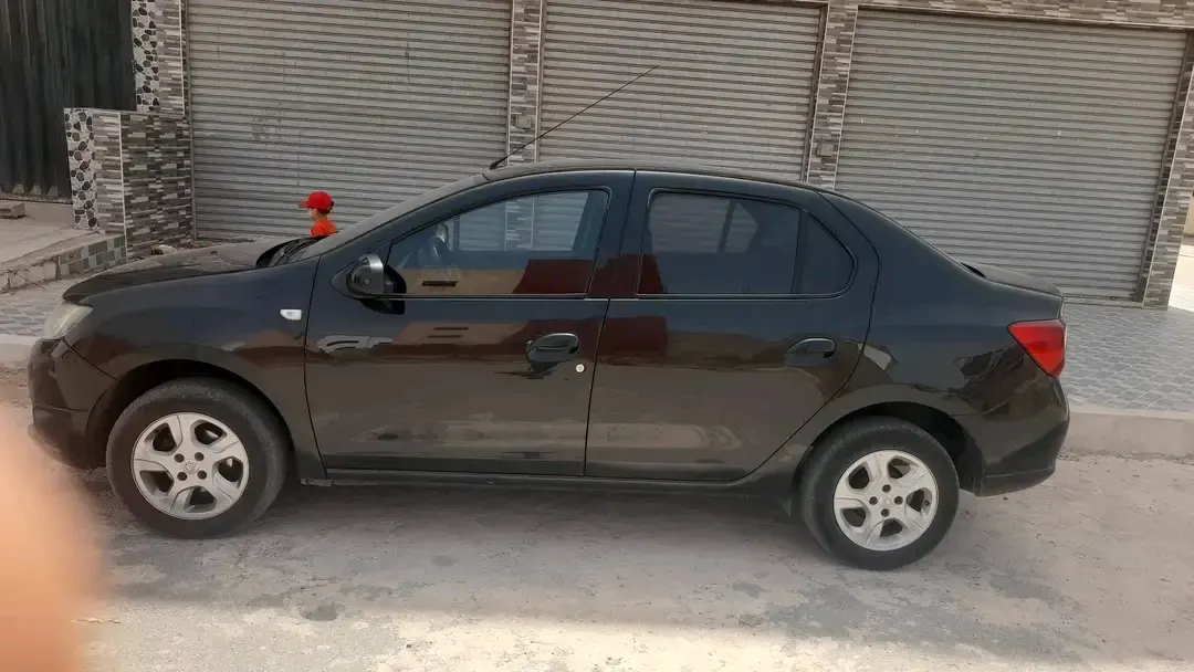 Dacia Logan · 2014 · بنزين - سيارات - سطات - صورة 3