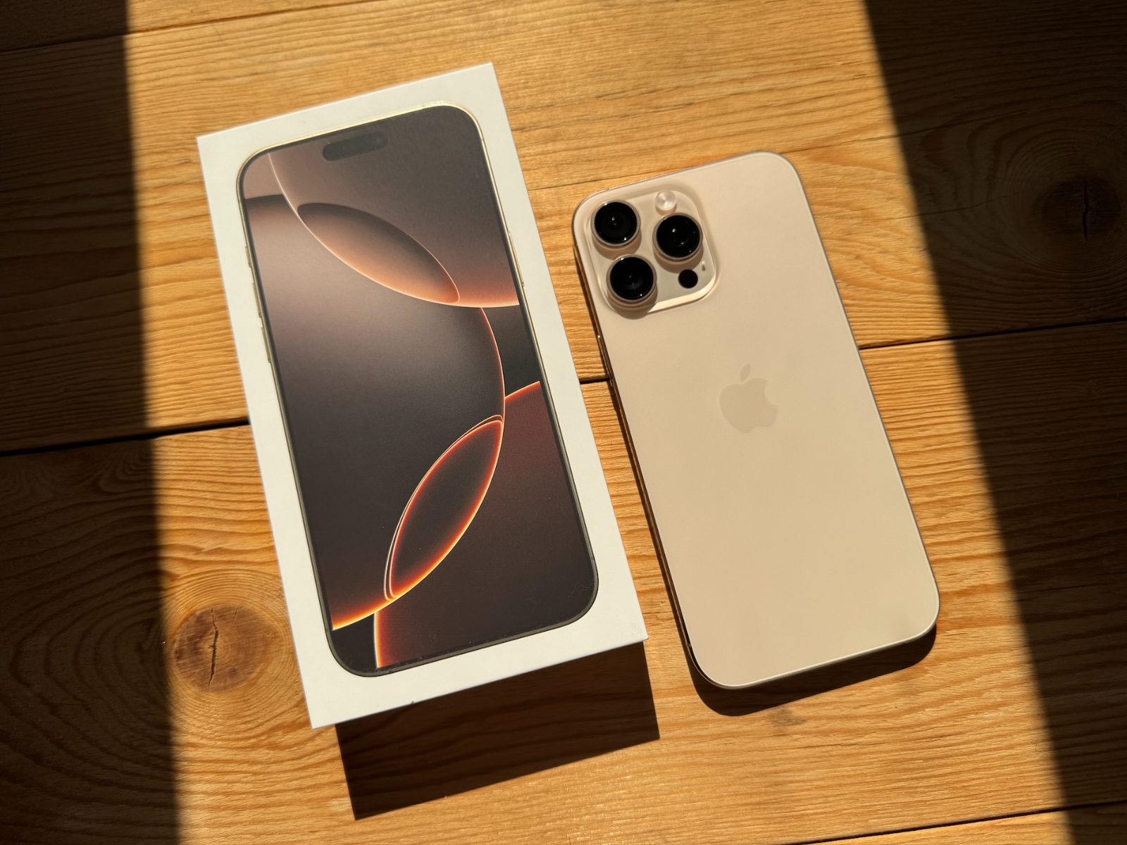 Apple iPhone 16 Pro Max 1TB / 6GB RAM à Nador