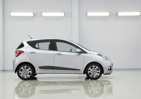 2022 Hyundai I10, white, in Rabat