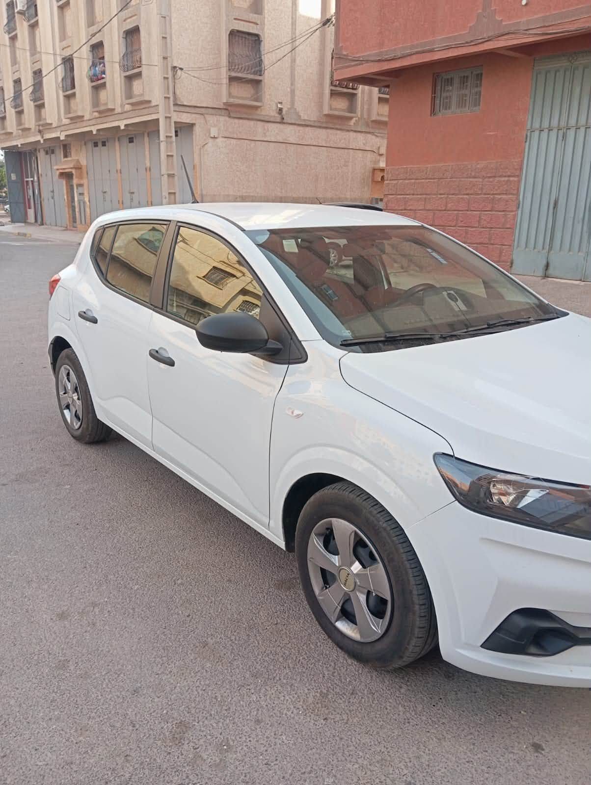 سيارة Dacia Sandero 2026 في أكادير - سيارات - اكادير - صورة 4