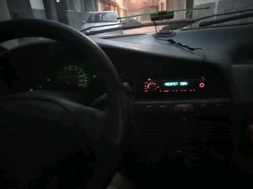 سيارة Fiat Siena 1998 في سلا - سيارات - سلا - صورة 6