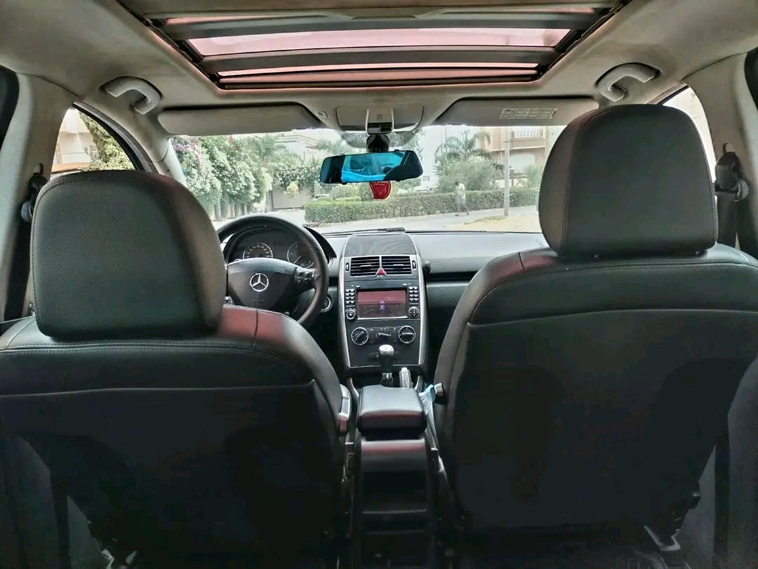 سيارة Mercedes A180 CDI 2011 في طنجة - سيارات - طنجة - صورة 8