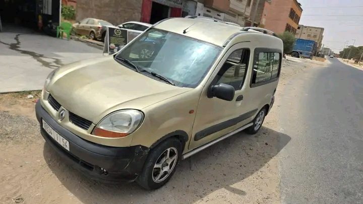 سيارة Renault Kangoo 2005 في الدار البيضاء