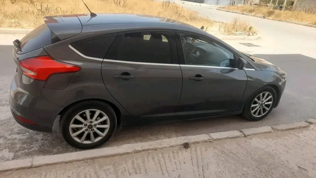 Ford Focus · 2017 · أوتوماتيك · ديزل - سيارات - سطات - صورة 4