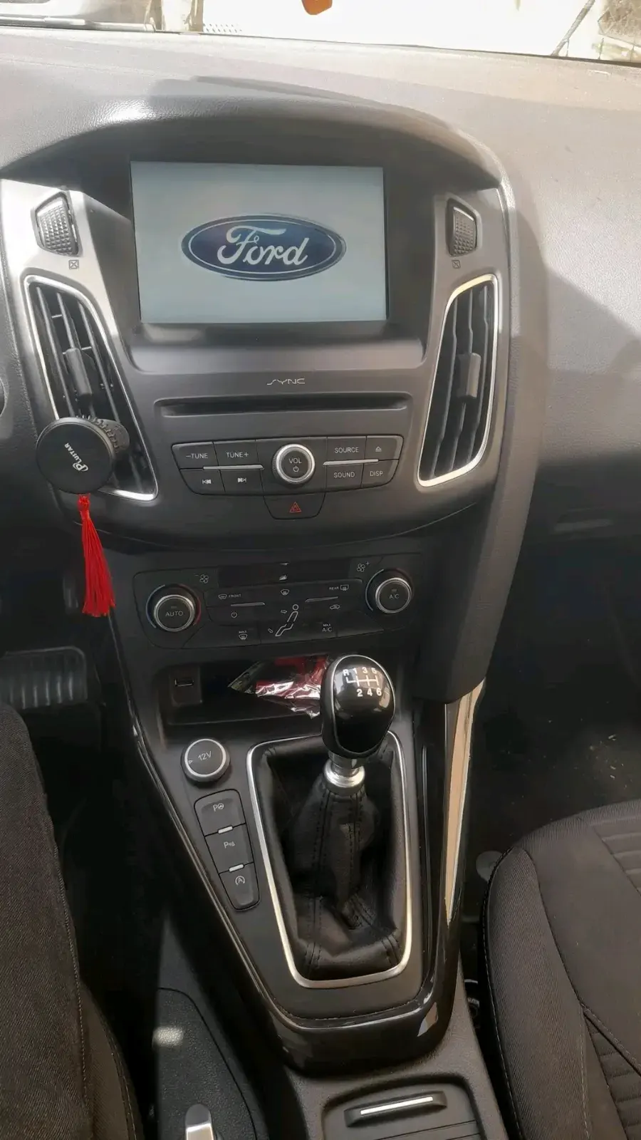 Ford Focus · 2017 · أوتوماتيك · ديزل - سيارات - سطات - صورة 7