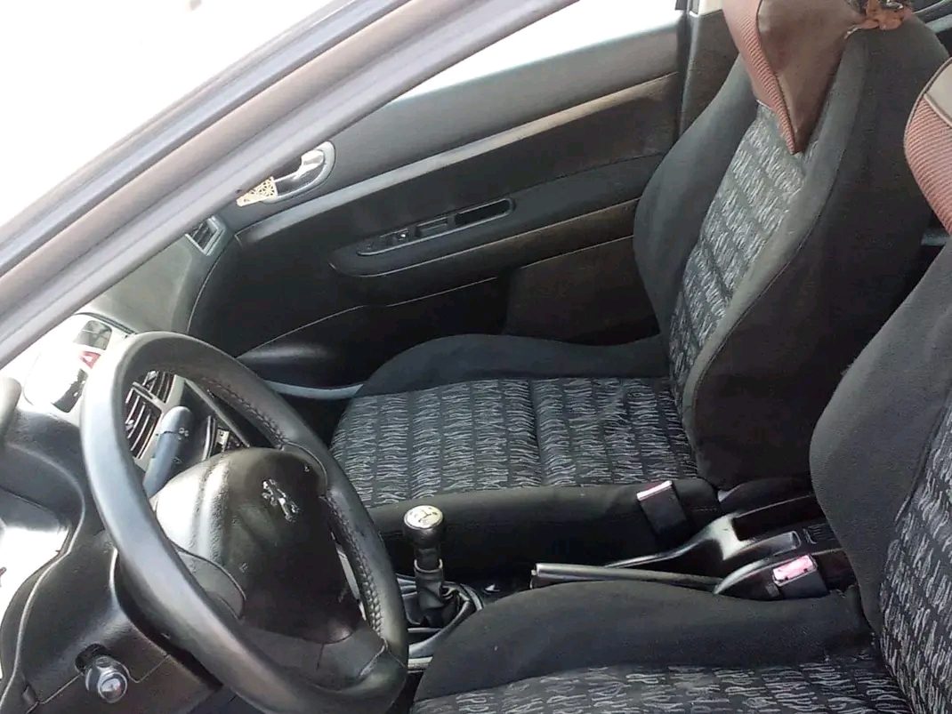سيارة Peugeot 2003 في سطات - سيارات - سطات - صورة 6