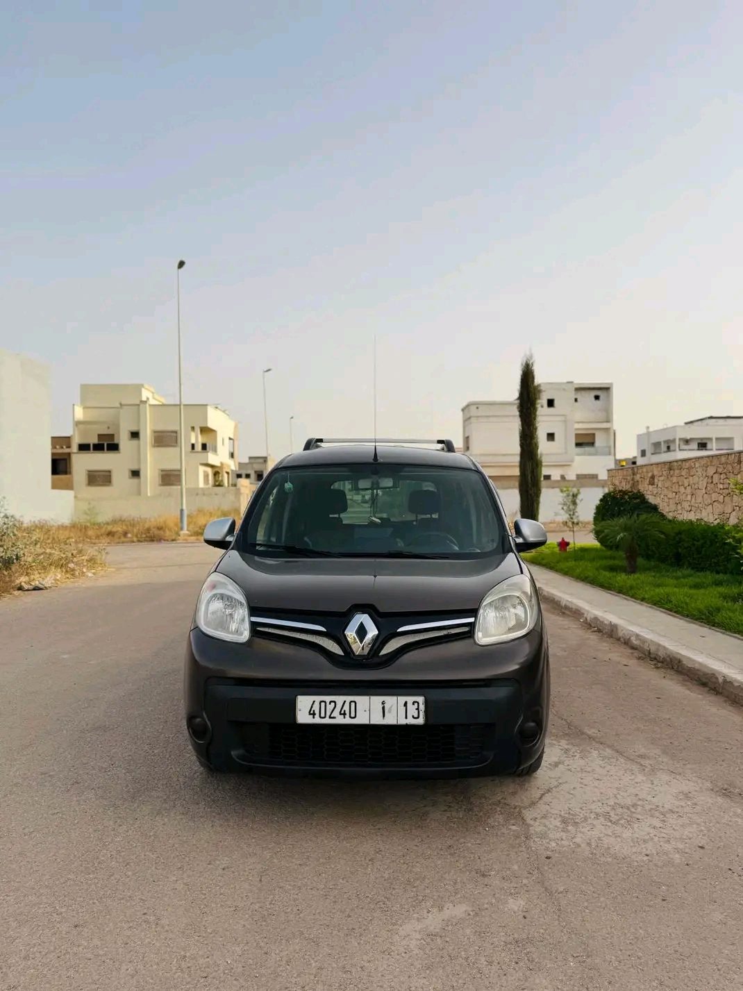 سيارة Renault Kangoo 2015 في الدار البيضاء - سيارات - الدار البيضاء - صورة 4