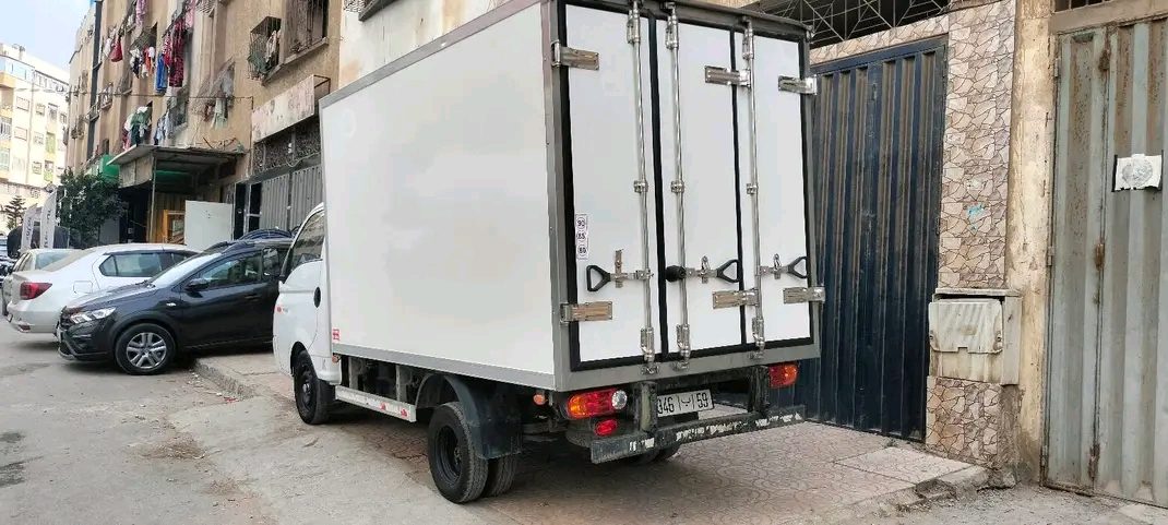 سيارة Hyundai H100 2023 في الدار البيضاء - الشاحنات والمركبات التجارية - الدار البيضاء - صورة 4