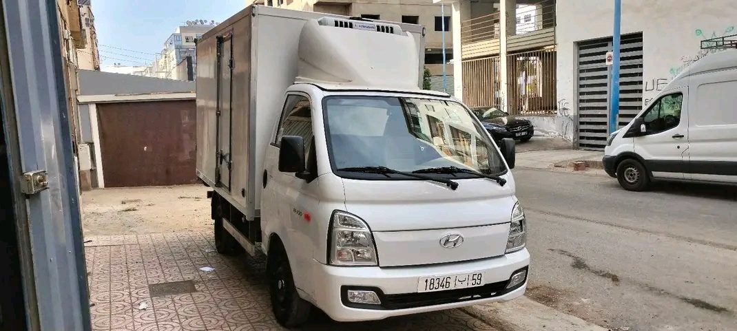 سيارة Hyundai H100 2023 في الدار البيضاء - الشاحنات والمركبات التجارية - الدار البيضاء - صورة 2