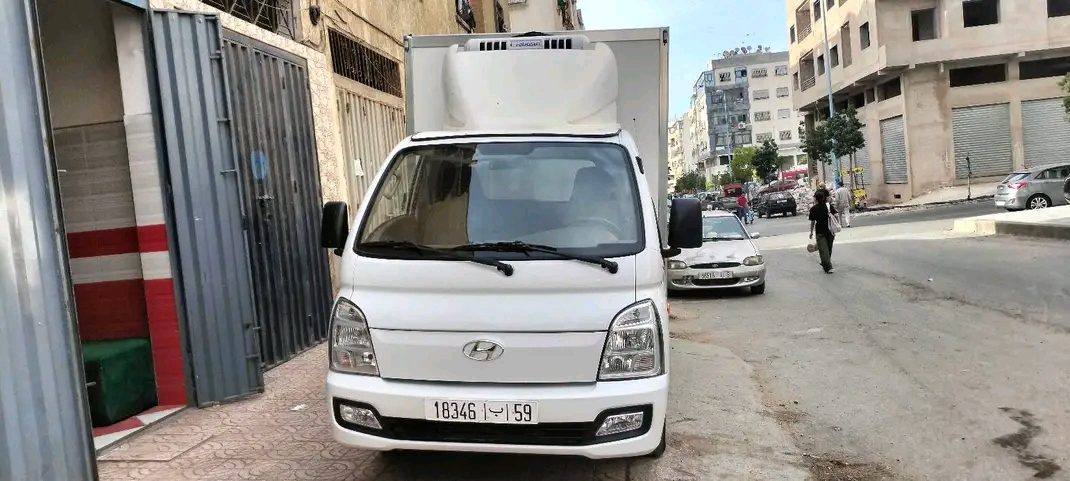 سيارة Hyundai H100 2023 في الدار البيضاء - الشاحنات والمركبات التجارية - الدار البيضاء - صورة 3