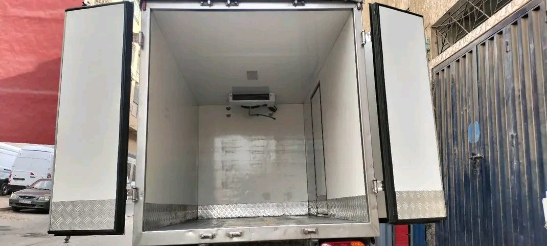 سيارة Hyundai H100 2023 في الدار البيضاء - الشاحنات والمركبات التجارية - الدار البيضاء - صورة 6