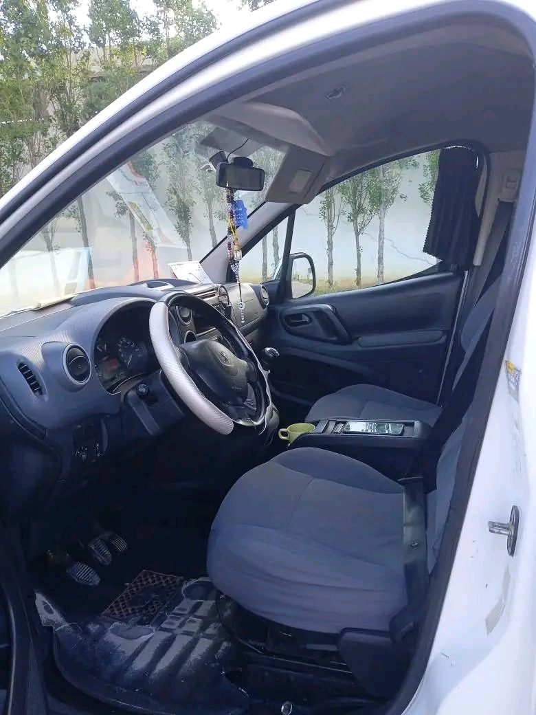 سيارة Peugeot tepee 2015 في الدار البيضاء - سيارات - طنجة - صورة 3