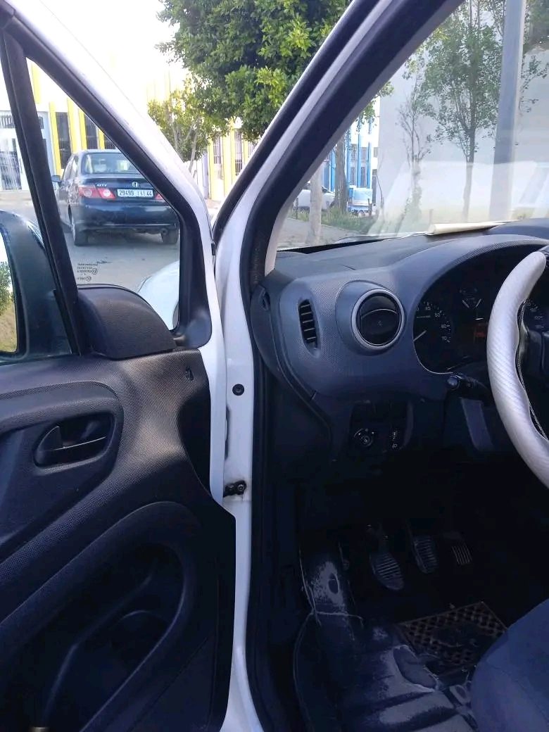 سيارة Peugeot tepee 2015 في الدار البيضاء - سيارات - طنجة - صورة 4