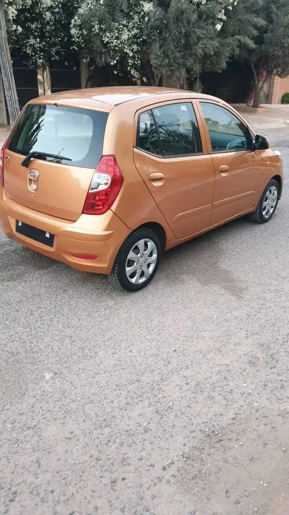 سيارة Hyundai I10 2016 في أكادير - سيارات - اكادير - صورة 3