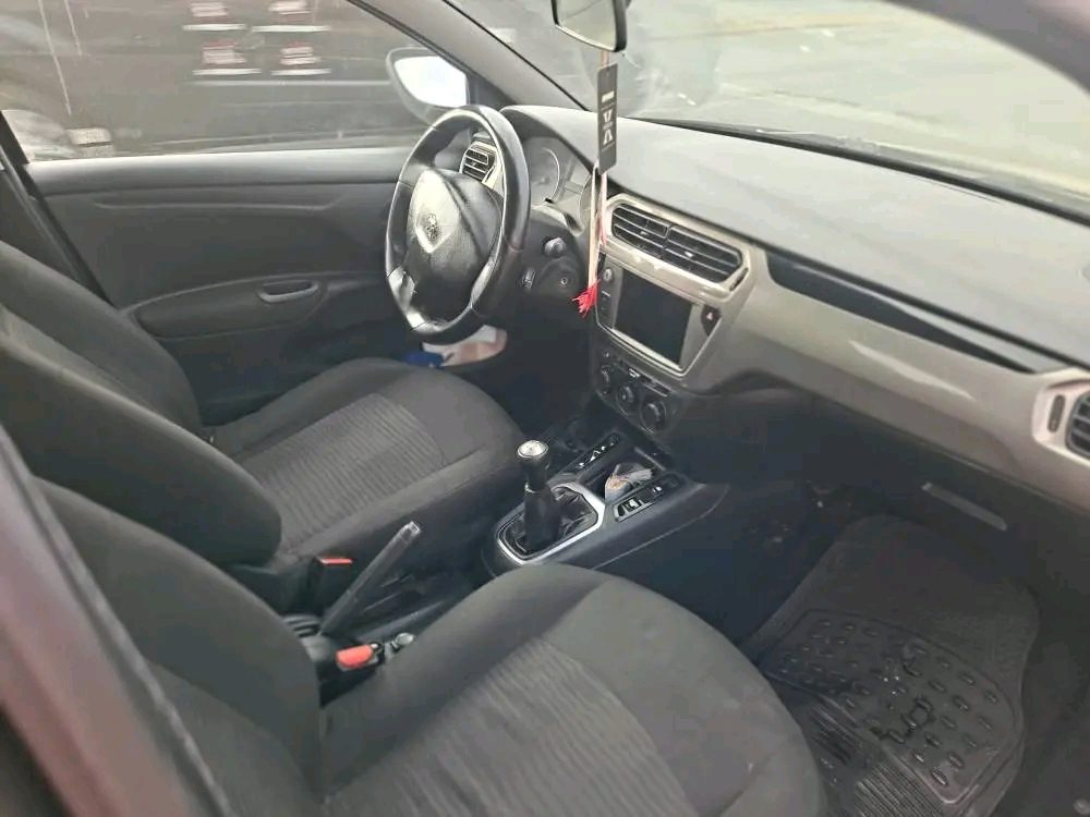 سيارة Peugeot 301 2018 باللون الرمادي في الدار البيضاء - Voitures - Casablanca - photo 7