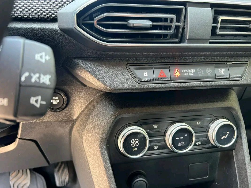 سيارة Dacia Logan 2022 في أكادير - سيارات - اكادير - صورة 6
