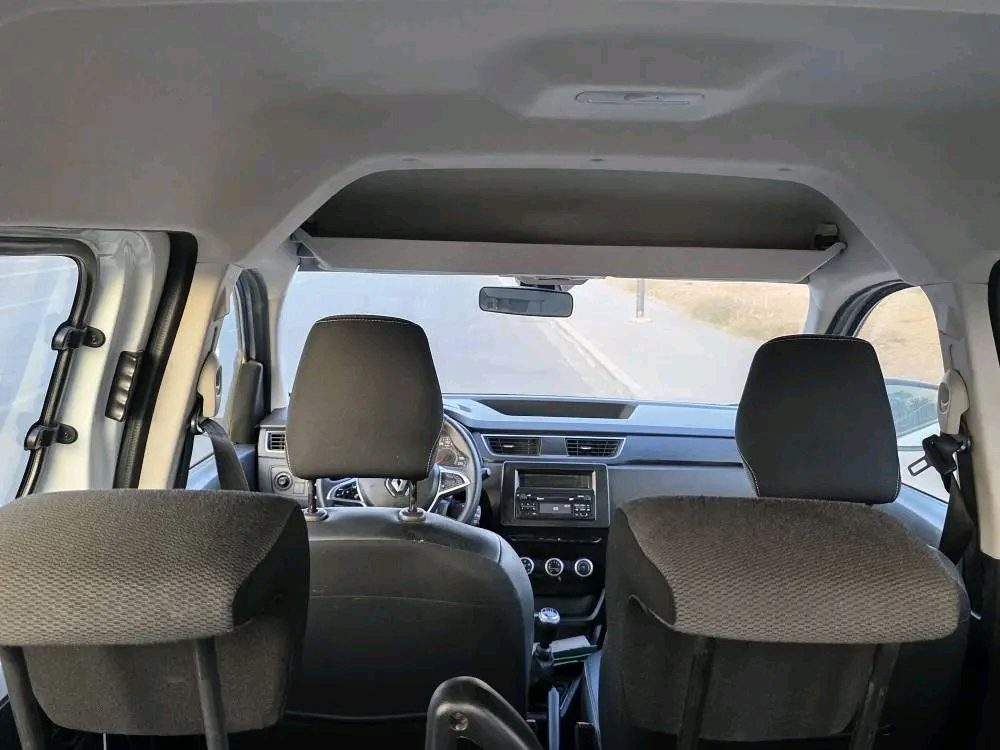 سيارة Renault Express 2023 في الدار البيضاء - سيارات - الدار البيضاء - صورة 8