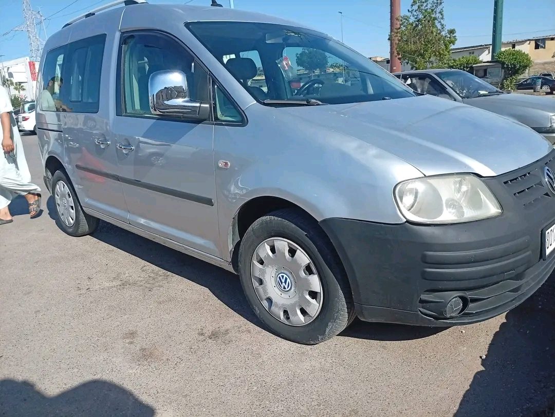 سيارة Volkswagen Caddy 2009 في الدار البيضاء - سيارات - الدار البيضاء - صورة 2