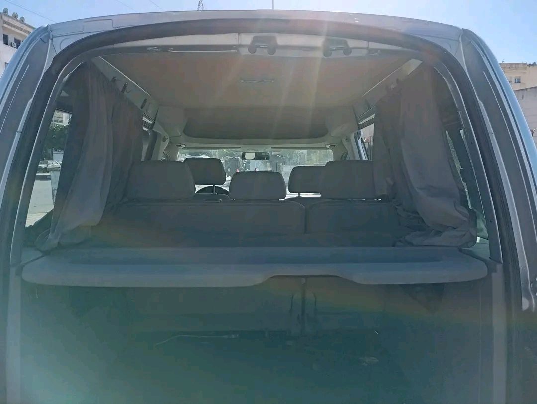 سيارة Volkswagen Caddy 2009 في الدار البيضاء - سيارات - الدار البيضاء - صورة 10