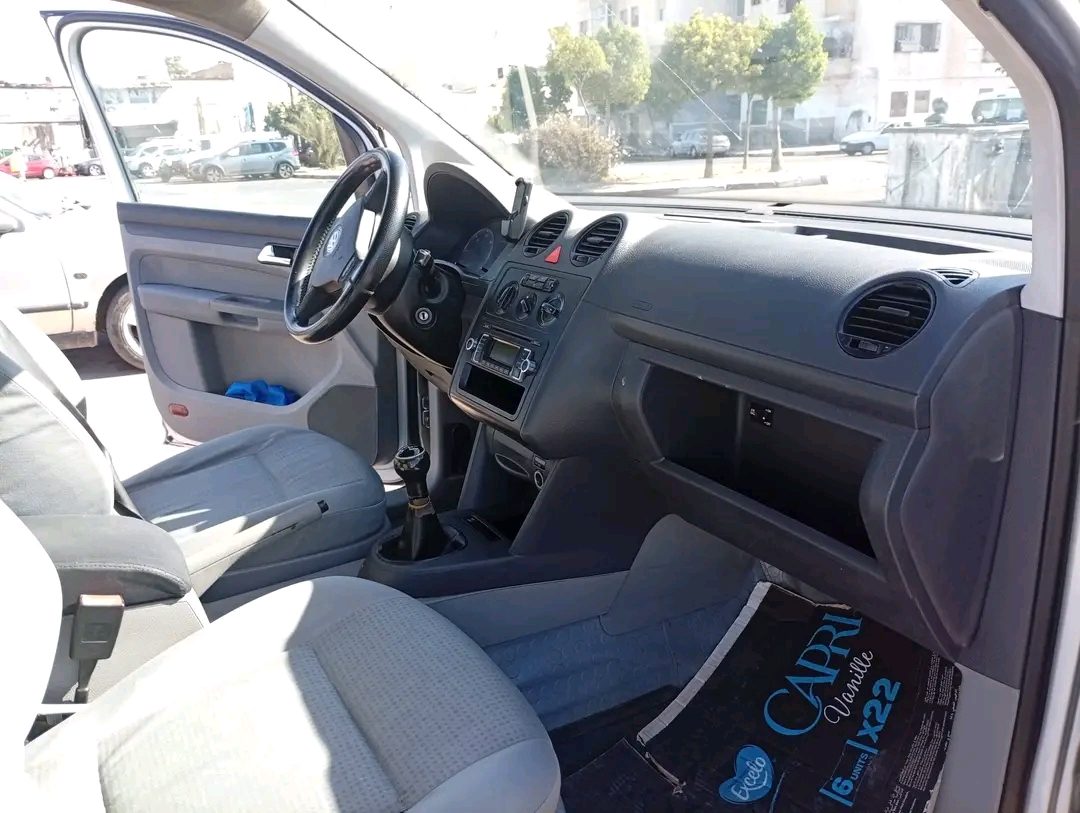 سيارة Volkswagen Caddy 2009 في الدار البيضاء - سيارات - الدار البيضاء - صورة 7