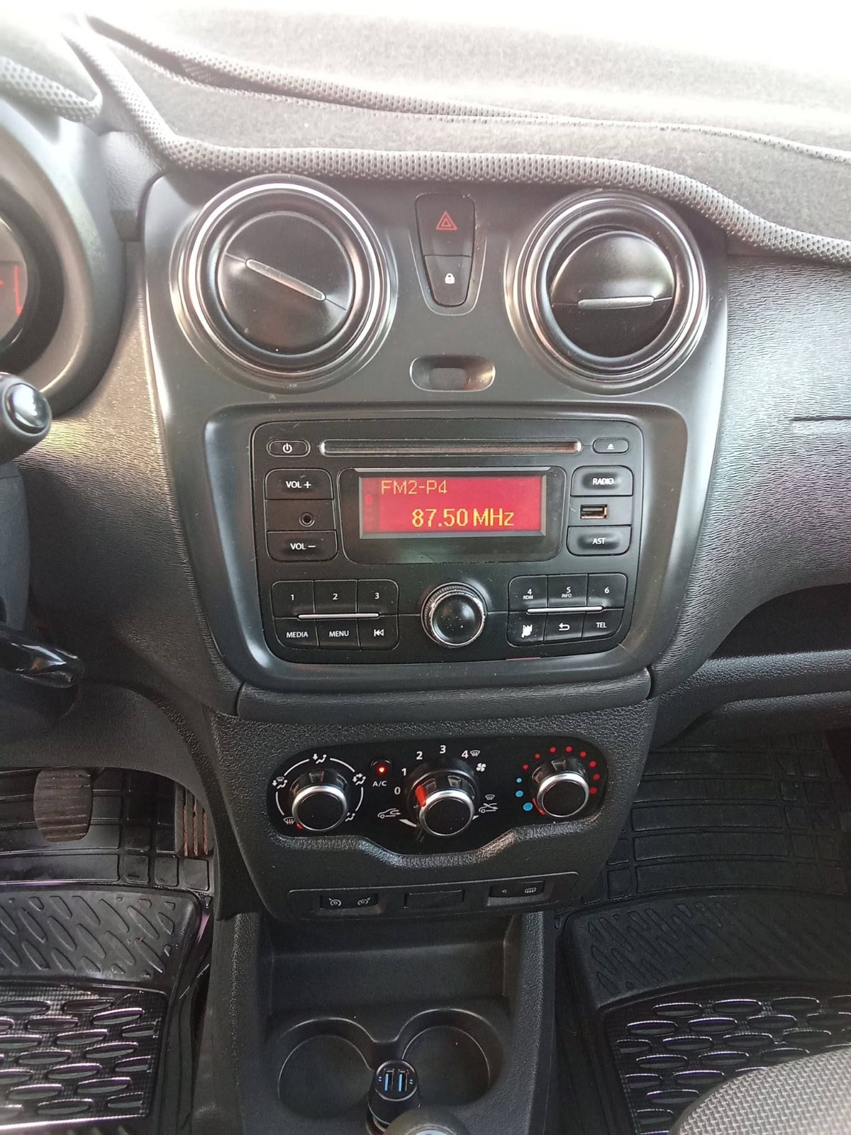 سيارة Dacia Dokker 2020 - سيارات - الدار البيضاء - صورة 9