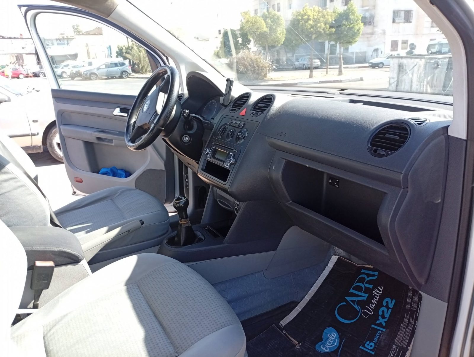 سيارة Volkswagen Caddy 2009 في الدار البيضاء - سيارات - الدار البيضاء - صورة 9