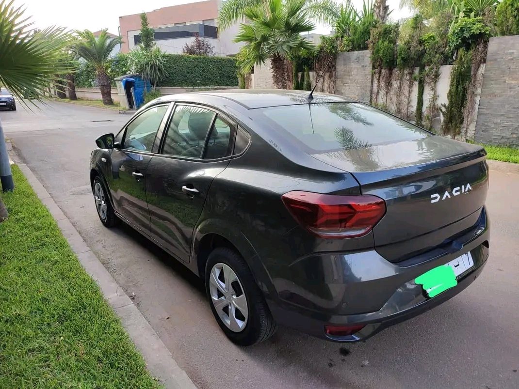 سيارة Dacia Logan 2023 في الدار البيضاء - سيارات - الدار البيضاء - صورة 5